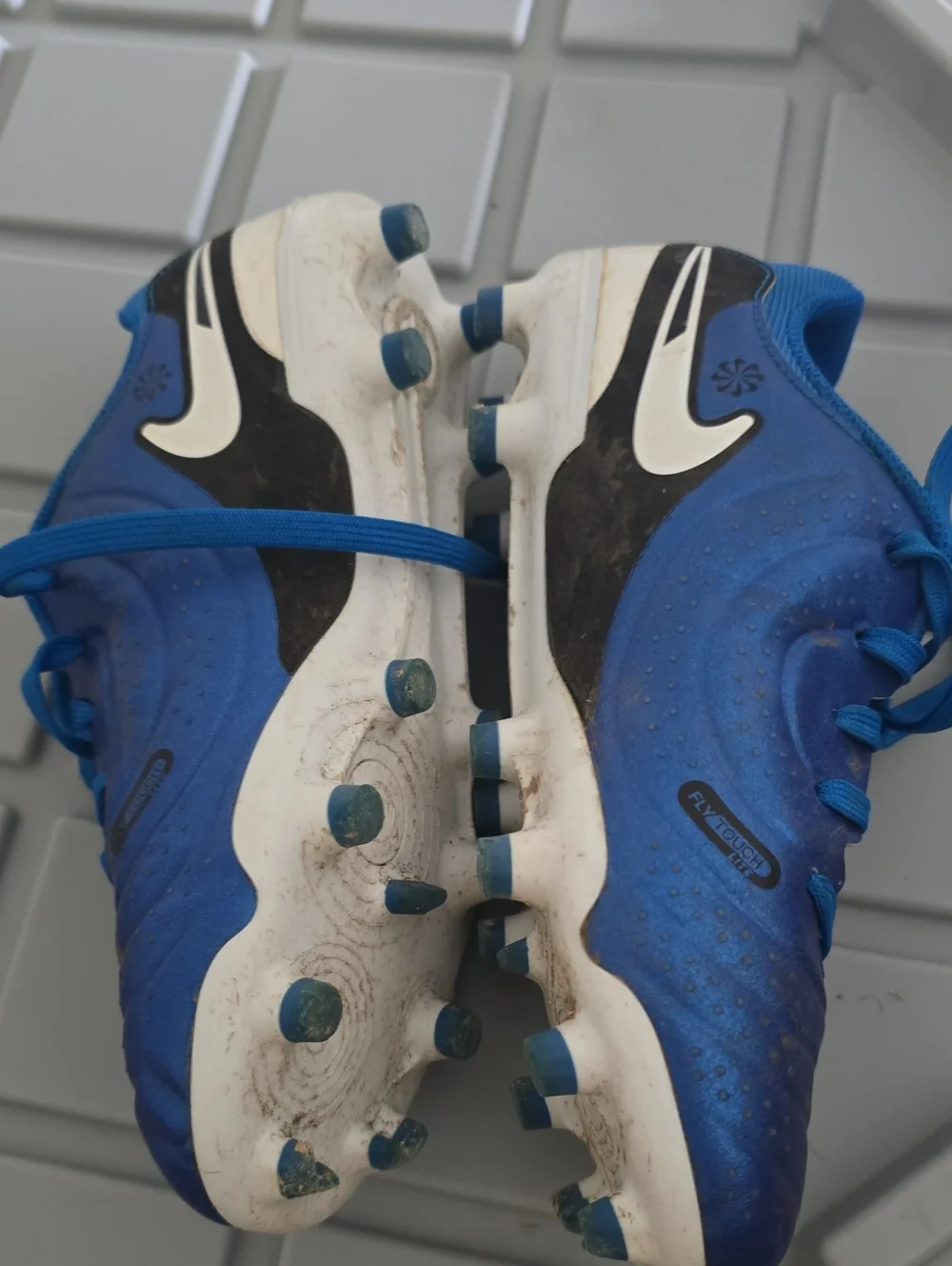 Nike Kids Blue Soccer Cleats with White Swoosh